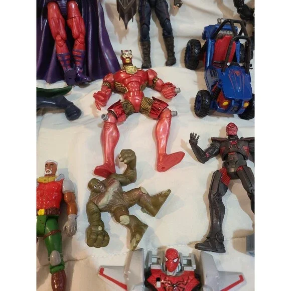 Lot of Marvel Figures Spiderman Captain America Avengers